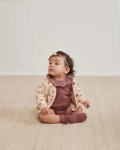 Load image into Gallery viewer, Quincy Mae - 夾棉外套 Quilted V-neck Button Jacket (Fig Flora)