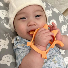 將圖片載入圖庫檢視器 mama’s tem 翹尾小虎固齒器 Monster Tiger Teether (Caramel Orange)
