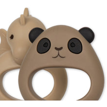 將圖片載入圖庫檢視器 Konges Sløjd - 矽膠水果咬咬樂 Silicone Fruit Feeding Pacifier Dragon / Panda (Warm Clay / Shitake)