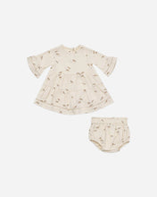 Load image into Gallery viewer, Quincy Mae - 闊袖裙 Belle Dress (Horses)