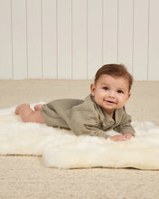 Load image into Gallery viewer, Quincy Mae - 長袖連身衣 Henley Bubble Romper (Olive)