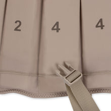 將圖片載入圖庫檢視器 Konges Sløjd - 浮水背心 Neoprene Swim Vest (Dino Silhouette)