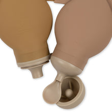 將圖片載入圖庫檢視器 Konges Sløjd - 矽膠副食品容器 2 Pack Silicone Smoothie Bag (Almond / Blush)