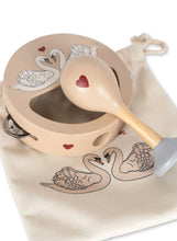 將圖片載入圖庫檢視器 Konges Sløjd - 樂器套裝 Wooden Music Set (Swan)