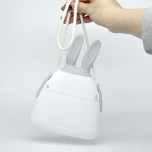 將圖片載入圖庫檢視器 mama’s tem Nabi Monster 胖蝴蝶固齒器 Teether (Beige Pink)