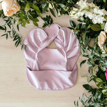 Load image into Gallery viewer, Snuggle Hunny Kids - 防水圍兜 Waterproof Bib (Lavender Frill)