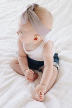 Load image into Gallery viewer, Snuggle Hunny Kids - 蝴蝶結髮帶 Mushroom Topknot Headband