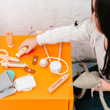 將圖片載入圖庫檢視器 Make Me Iconic - 小醫生 Doctor Kit