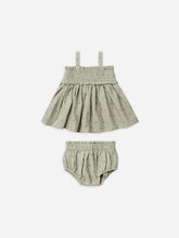 Load image into Gallery viewer, Quincy Mae - 罩衣+燈籠褲套裝 Smocked Top + Bloomer Set (Dotty)