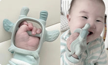 將圖片載入圖庫檢視器 mama’s tem 飛天小牛固齒器 Teether (Pine Mint)