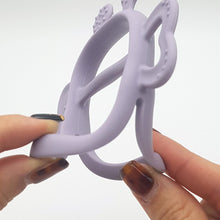 將圖片載入圖庫檢視器 mama’s tem Jem Jem 胖蜜蜂固齒器 Teether (Lavender Purple)
