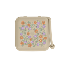 將圖片載入圖庫檢視器 Bibs - 奶嘴盒 Pacifier Box Strawberries &amp; Cream Vanilla
