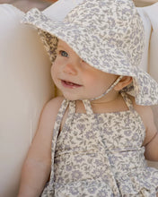 Load image into Gallery viewer, Quincy Mae - 太陽帽 Sun Hat (French Gardens)
