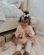 Load image into Gallery viewer, Bow So Cute - 髮夾 Clip Delicate Knit Bow Blush

