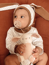 Load image into Gallery viewer, Itzy Ritzy - 安撫奶嘴連小兔玩偶 Natural Pacifier with Stuffed Animal (Bunny)
