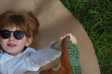 將圖片載入圖庫檢視器 Grech &amp; Co - 兒童太陽眼鏡 Child Sustainable Sunglasses (Turtoise)
