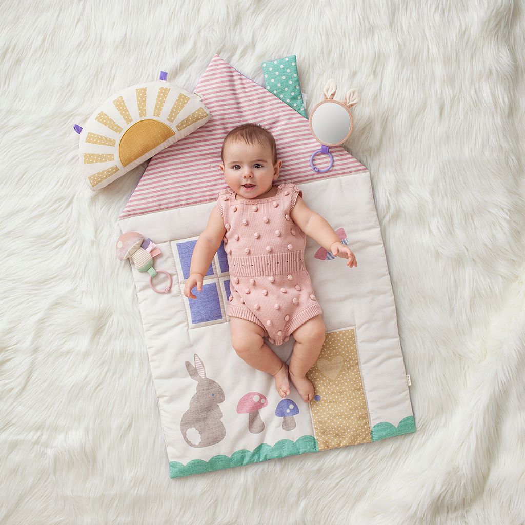 Itzy Ritzy - 粉紅屋子遊戲墊 Tummy Time Play Mat (Pink Cottage)