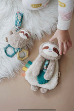 Load image into Gallery viewer, Itzy Ritzy - 樹獺咬咬安撫巾 Plush with Silicone Teether Toy (Sloth)
