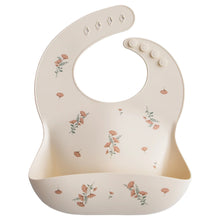 Load image into Gallery viewer, Mushie -  Silicone Baby Bib 矽膠圍兜 Pink Flowers
