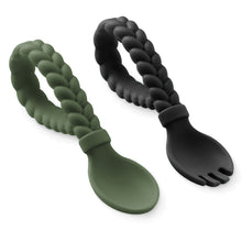 Load image into Gallery viewer, Itzy Ritzy - 幼兒餐具套裝 Baby Spoon &amp; Fork Set (Camo+Midnight)
