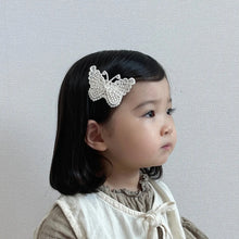 Load image into Gallery viewer, Sonuroman - 韓國手工髮夾 Hair Clip (Butterfly)
